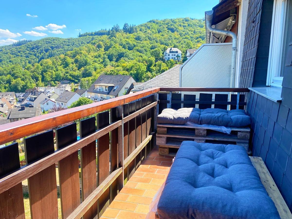 Burg Panorama Blick Moderne Zentrale Fewo Кохем Экстерьер фото